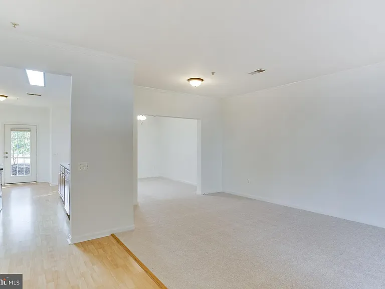 39 Harbour Heights Dr — Photo 9