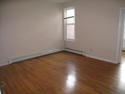 1st image of 3310 24th Ave #2