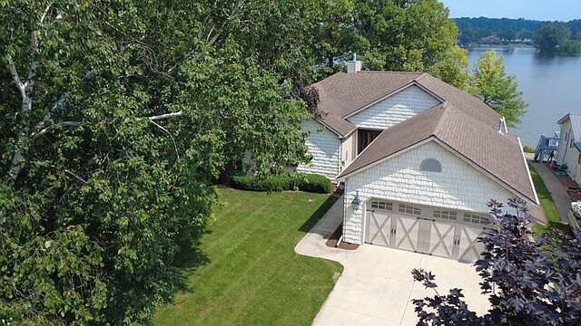 1st image of 4240 Dawn Dr