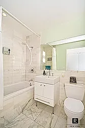 Rented by R New York