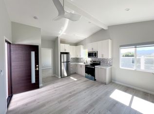 1446 Ripchak Rd, Corona, CA 92879