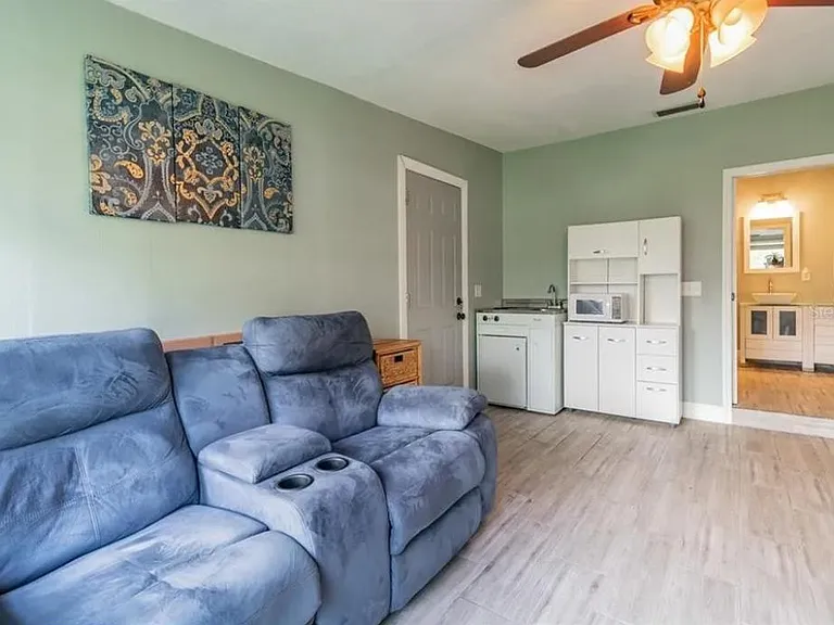 3409 Windy Wood Dr — Photo 18