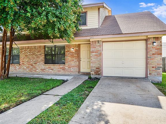 3rd image of 803 Valley View Dr #803