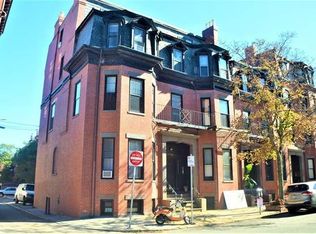 3 Gloucester St APT 9, Boston, MA 02115