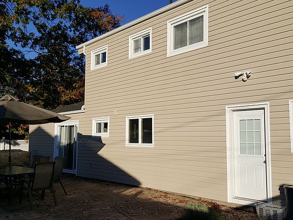 5th image of 78 Erlanger Blvd
