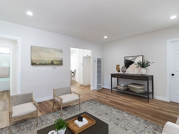 5th image of 24057 Race St #11276248