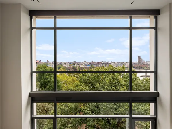 170 East End Avenue image 20 of 33