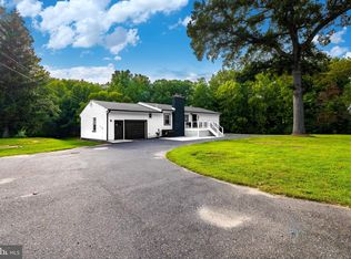 863 Little Gloucester Rd, Blackwood, NJ 08012