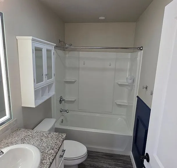 7009 Athens St — Photo 10