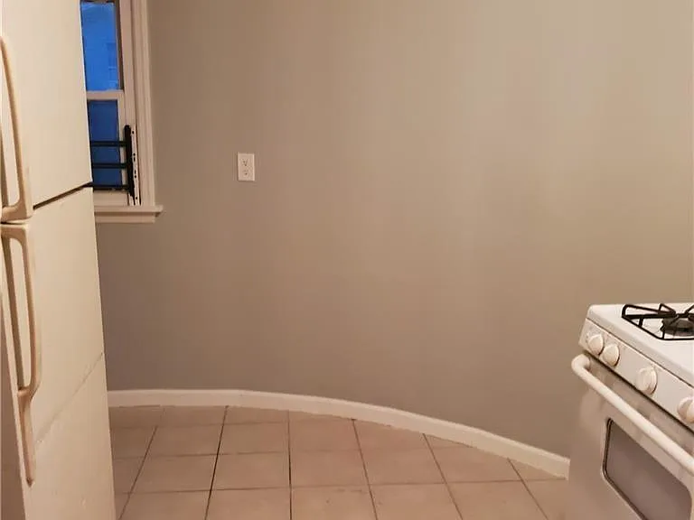 59 Glenwood Ave #1FF — Photo 4