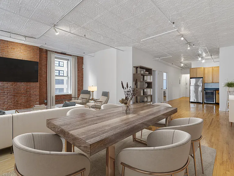 47 Ann St #5R — Photo 3