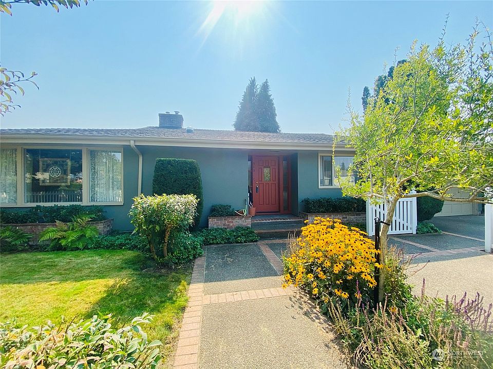 1st image of 515 Vista Avenue SE