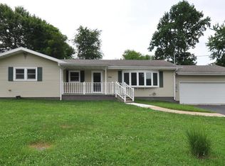 104 E Lark St, Ozark, MO 65721
