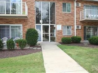 481 Tollis Pkwy APT 172E, Broadview Heights, OH 44147