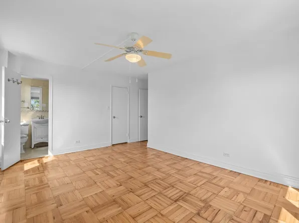 4525 Henry Hudson Parkway West image 12 of 22