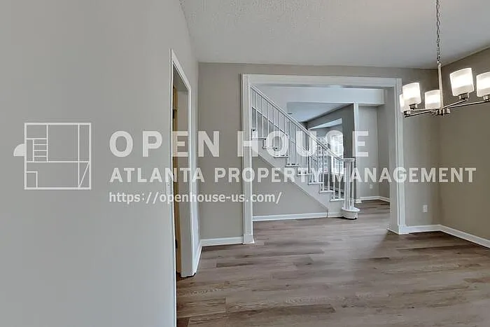 1209 Lainster Dr SE — Photo 9