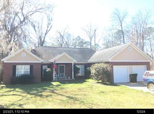 353 Willow Lake Dr, Leesburg, GA 31763