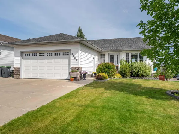 2604 Lake Ave, Cold Lake, AB T9M 0A1