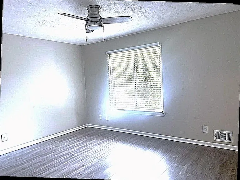 3205 Brownlee Way — Photo 12