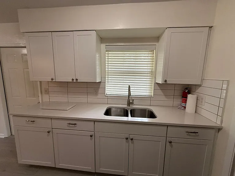 15615 NW 138th Dr — Photo 16