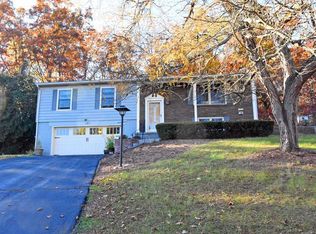 121 Bradley Ct, Horseheads, NY 14845