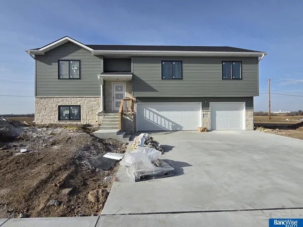 918 Avondale St, Lincoln, NE 68523