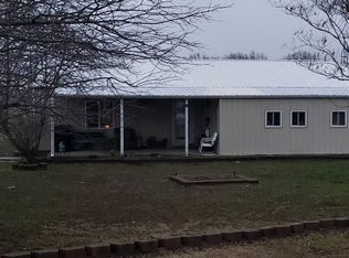 510 Johnston City Rd, Galatia, IL 62935