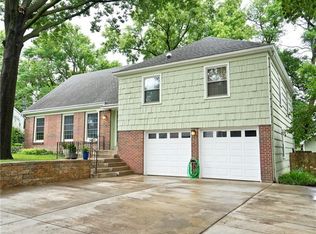 6925 W 100th Ter, Overland Park, KS 66212