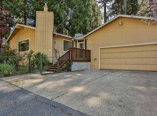 2853 Loyal Ln, Pollock Pines, CA 95726