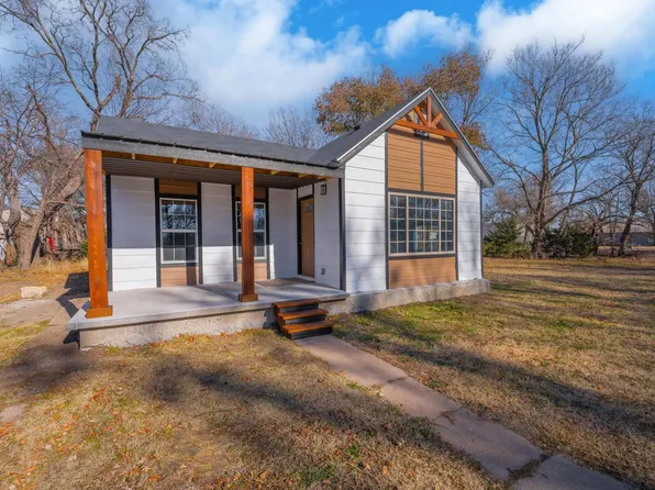312 W 5th Ave, El Dorado, KS 67042