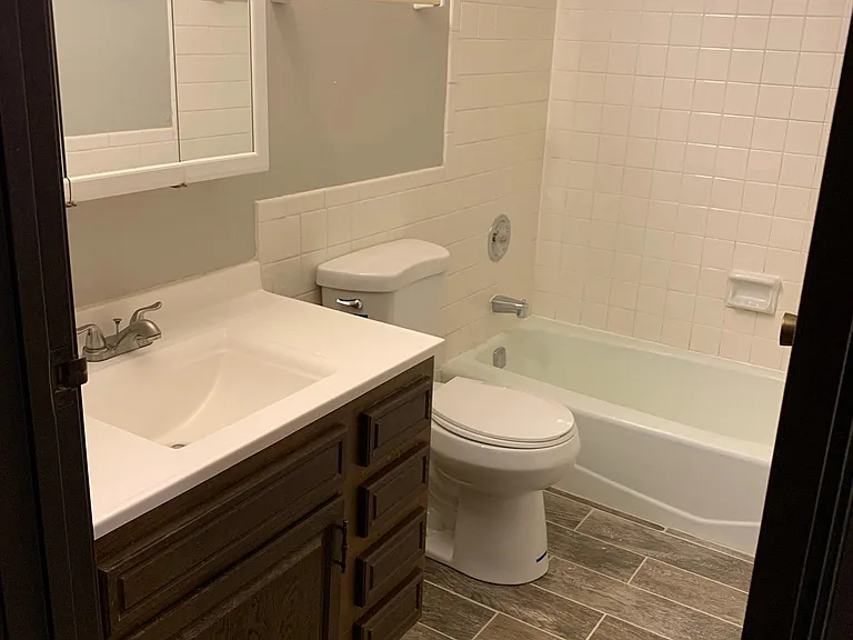 7512 N Granville Rd #104 — Photo 9