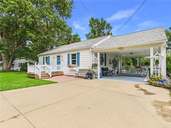 310 Seaward Ave, Bradford, PA 16701