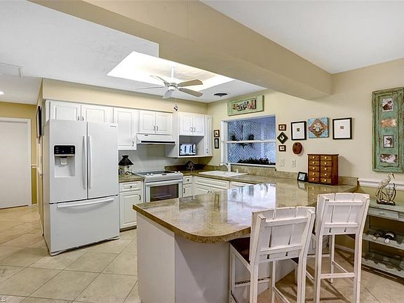 4th image of 3706 W Gulf Dr