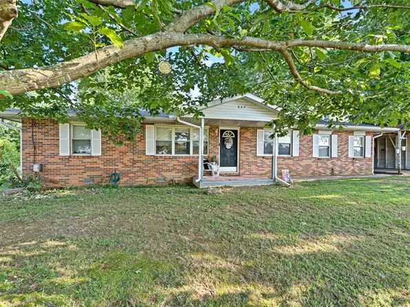 657 Curtis St, Lincoln, AR 72744