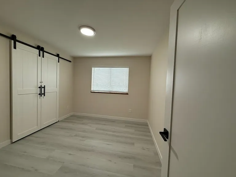 824 Grant St #8 — Photo 9