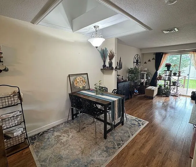 129 Fisherville Rd #2 — Photo 8
