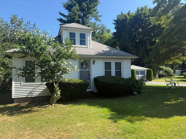 24 Fairfax St