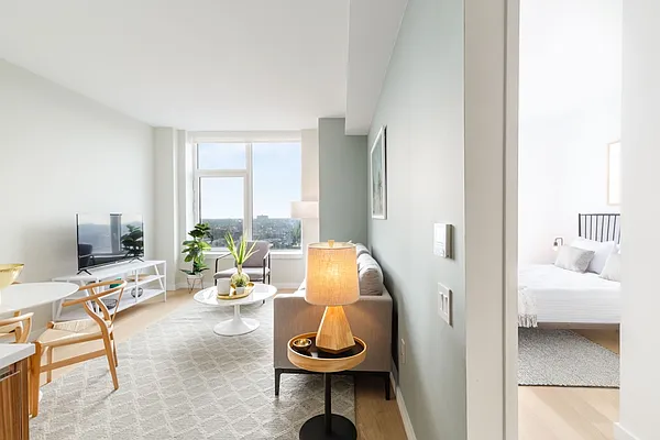 Rented by The Moinian Group | media 3