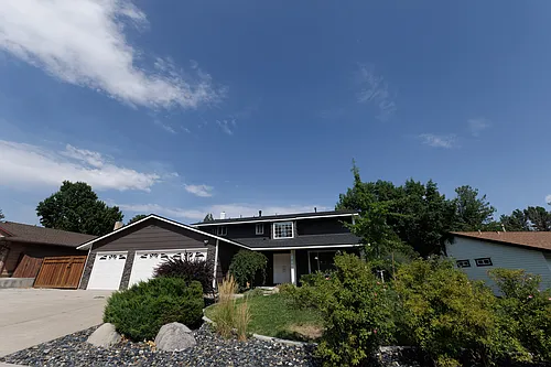 865 Singingwood Dr Photo 1