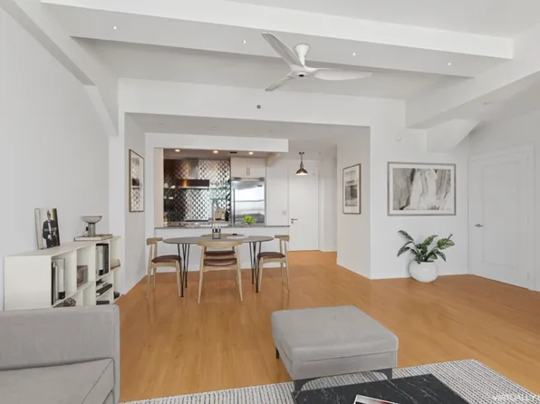 1 Hanson Place image 3 of 25