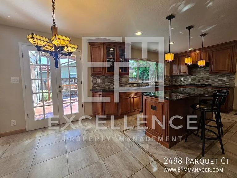 2498 Parquet Ct — Photo 7