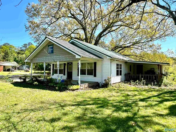 1211 Sundown Dr NW, Arab, AL 35016