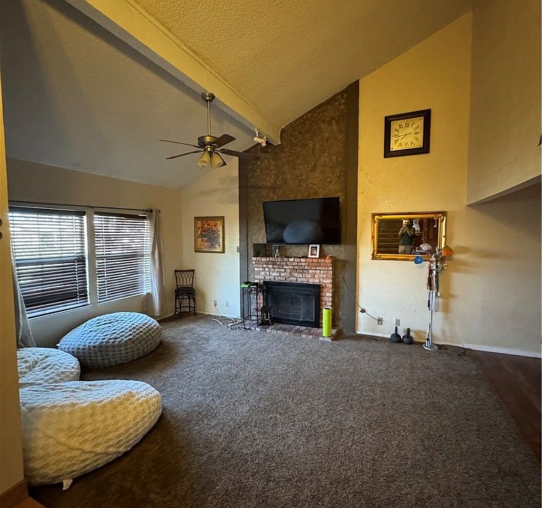 2nd image of 314 Encima Ct