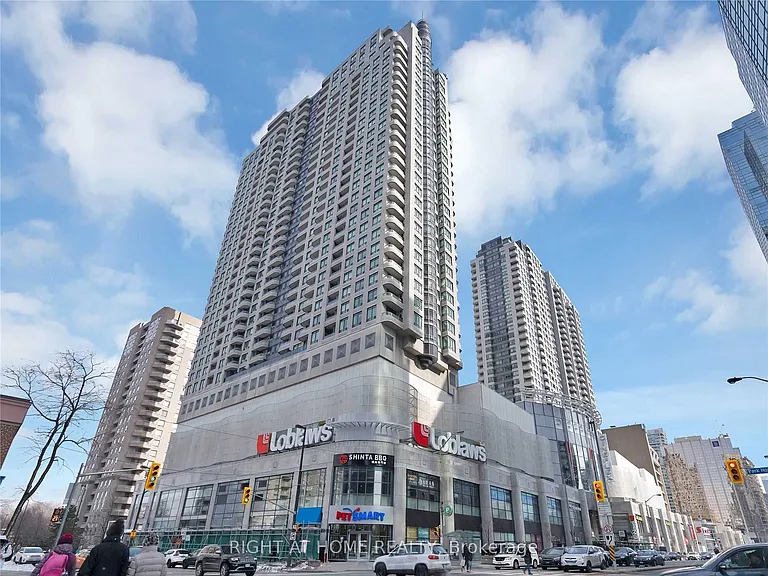 33 Empress Ave #Penthouse 506 — Photo 16