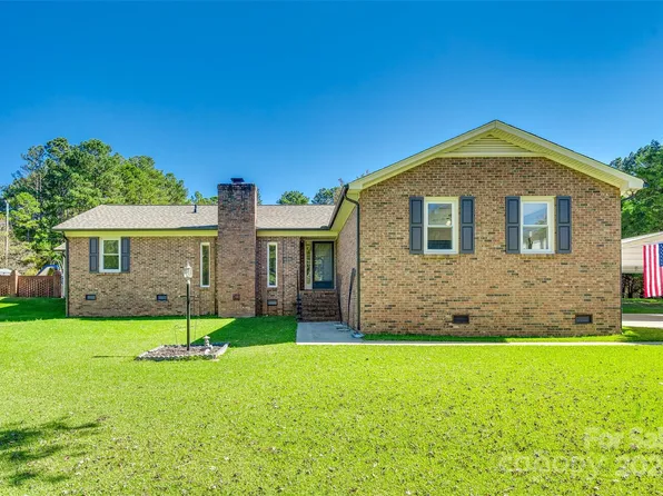 1725 Deer Run Rd, Catawba, SC 29704