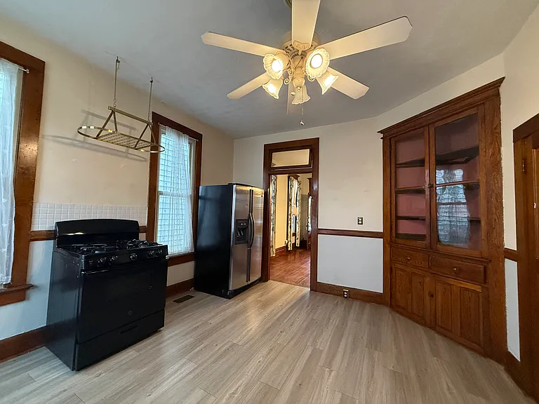 519 Bell Ave — Photo 12