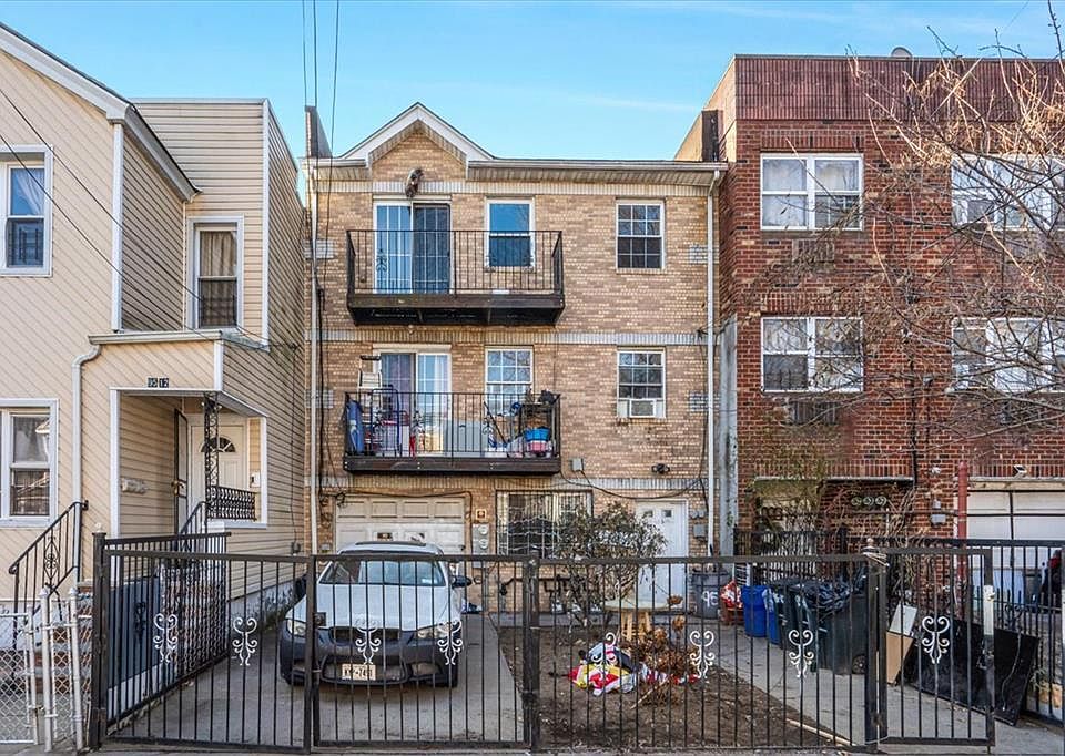 1st image of 95-10 104 Street