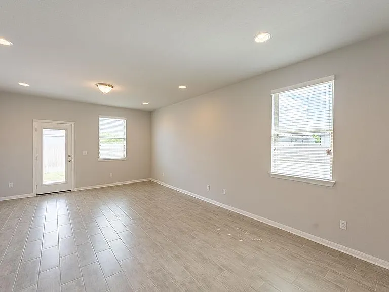 12411 Zenyatta Dr — Photo 14