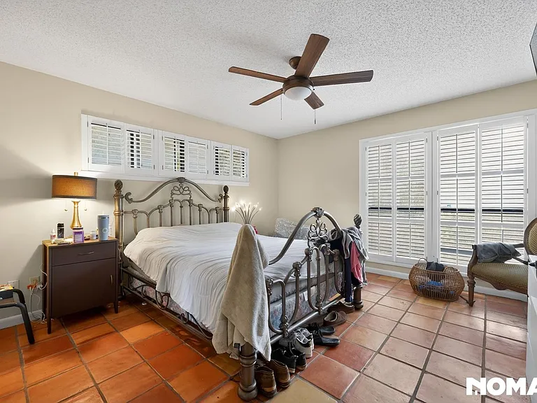 5314 Oak Bay Dr E — Photo 18