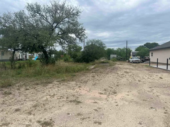 316 June Ave #15, Del Rio, TX 78840